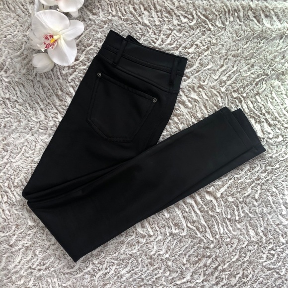 Express Pants - NWOT EXPRESS LOW RISE BLACK PANTS 00